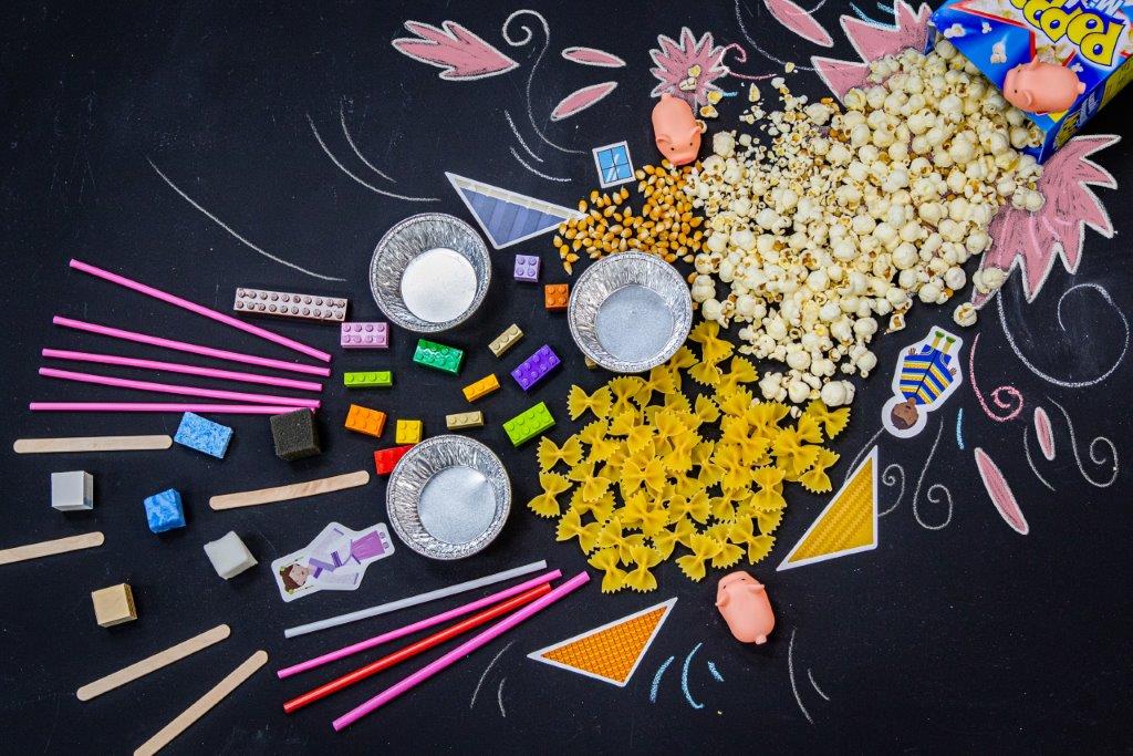 Contents of a DIY kit for chemical sciences.
