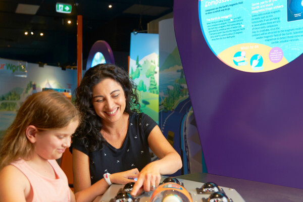 block_alternating_panel